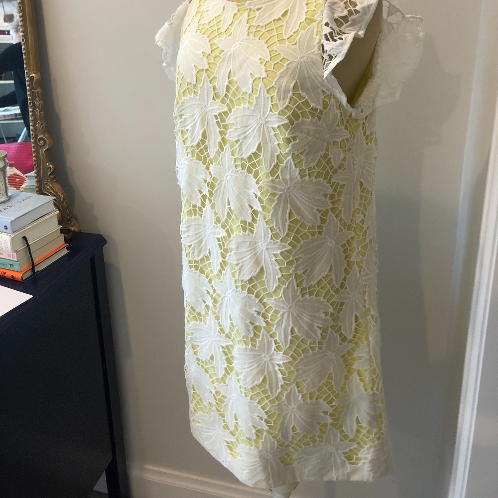 Tahari Women's Dress Size 6 Petite - Picture 2 of 2